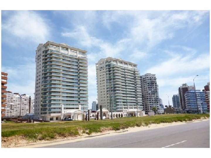 Apartamento en venta en Punta Del Este