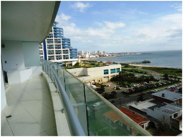 Apartamento en venta en Punta Del Este