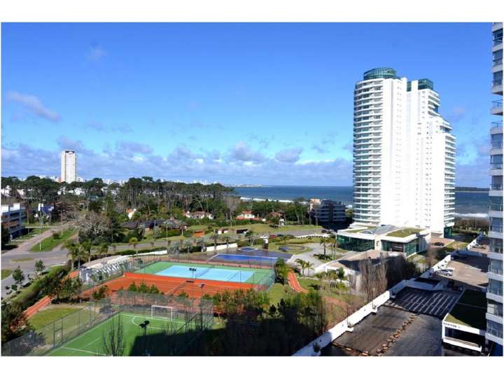 Apartamento en venta en Punta Del Este