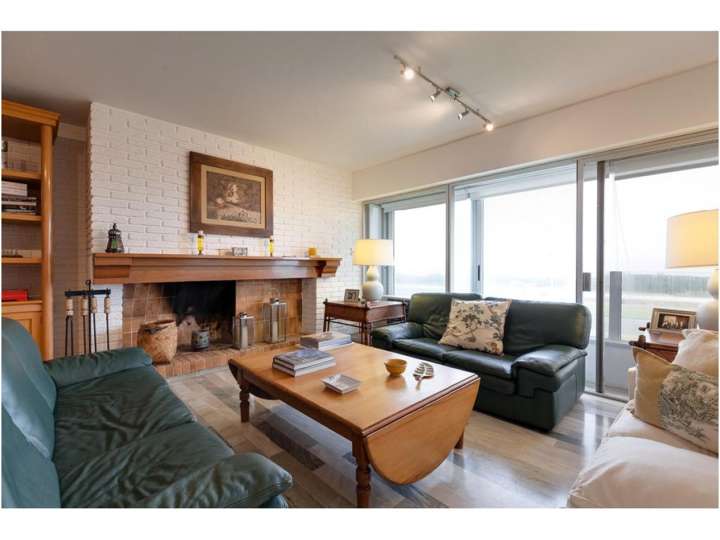 Apartamento en venta en Punta Del Este