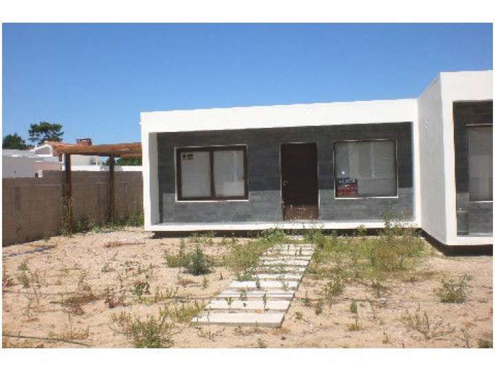 Casa en venta en Pinares, Maldonado