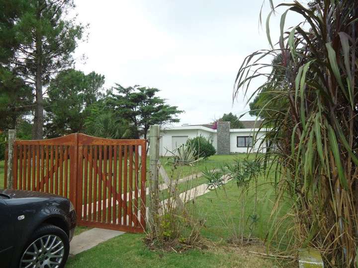 Casa en venta en Pinares, Maldonado