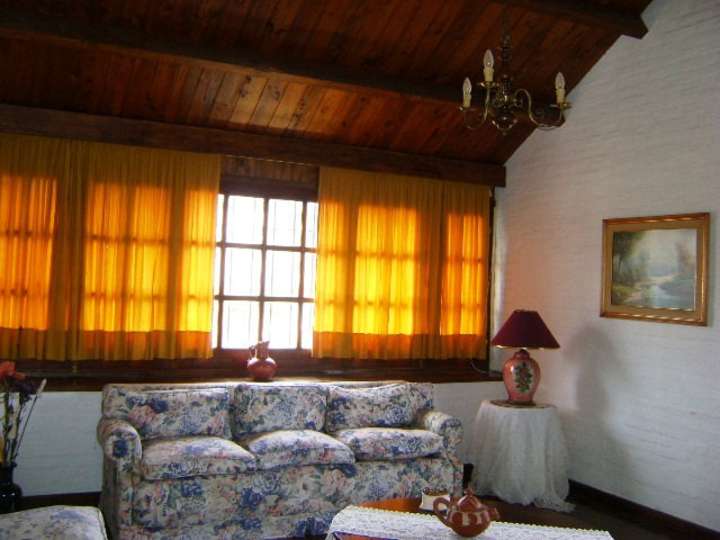 Casa en alquiler en Punta Del Este