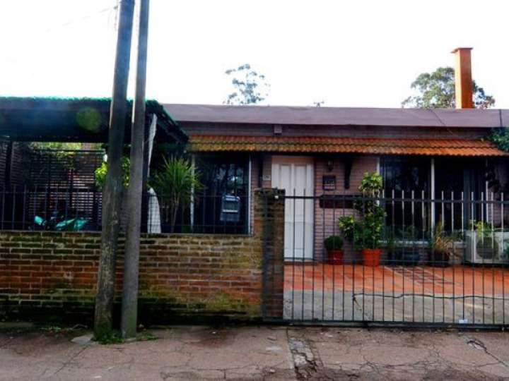 Casa en venta en Pinares, Maldonado