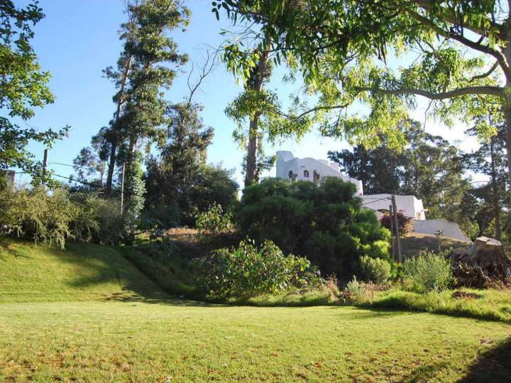 Terreno en venta en Punta Del Este