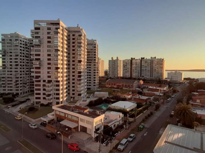 Apartamento en venta en Punta Del Este