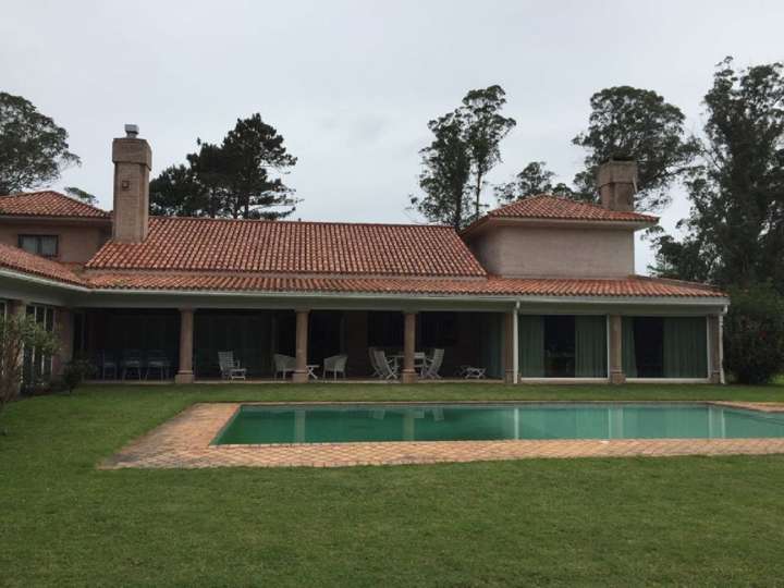 Casa en venta en Gabriela Mistral, San Rafael - El Placer