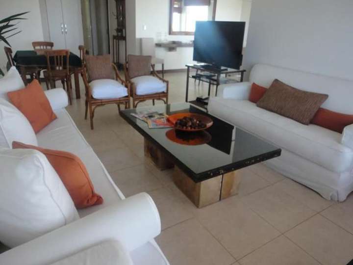 Apartamento en venta en Punta Del Este