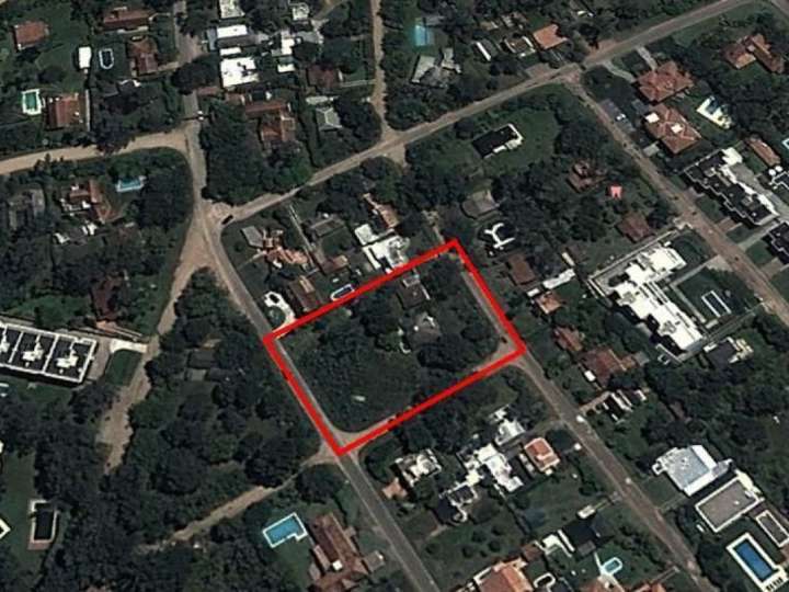Terreno en venta en Alvaro Figueredo, San Rafael - El Placer