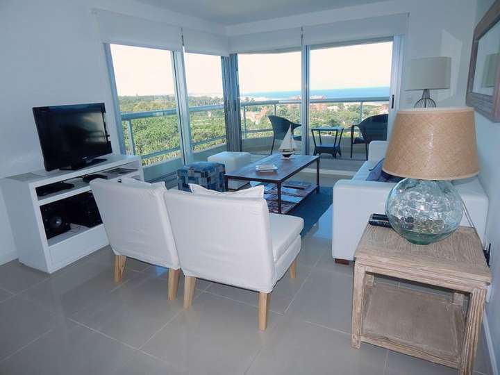 Apartamento en alquiler en Punta Del Este