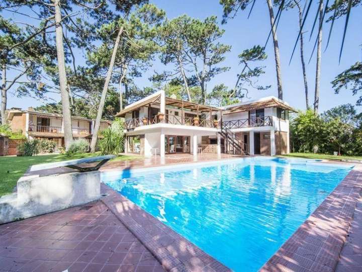 Casa en venta en Viña del Mar, Punta Del Este