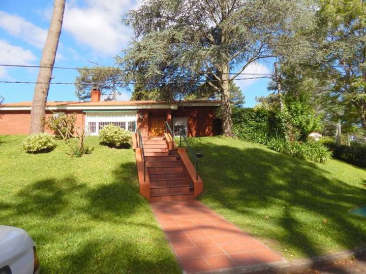 Casa en alquiler en Punta Del Este