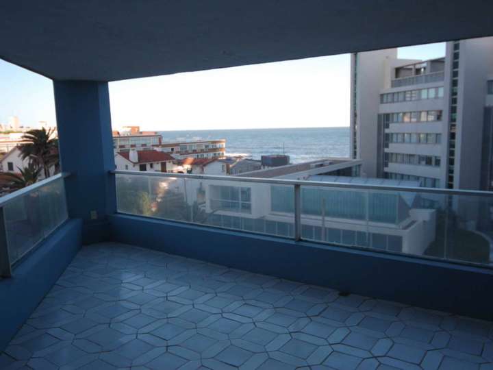Apartamento en venta en Rambla General Artigas, Punta Del Este