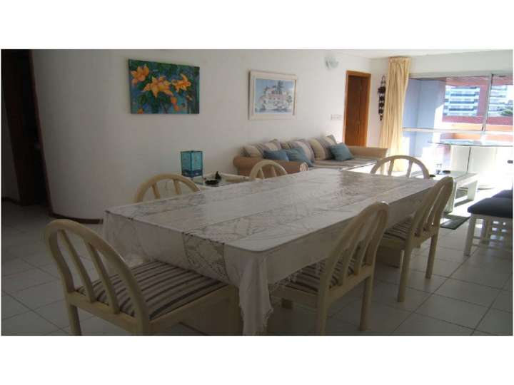 Apartamento en venta en Punta Del Este