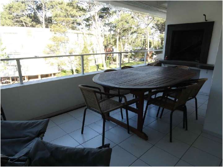 Apartamento en venta en Punta Del Este