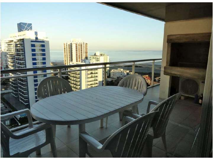 Apartamento en venta en Punta Del Este