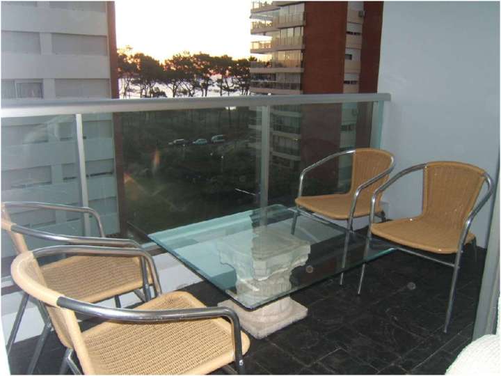 Apartamento en venta en Punta Del Este