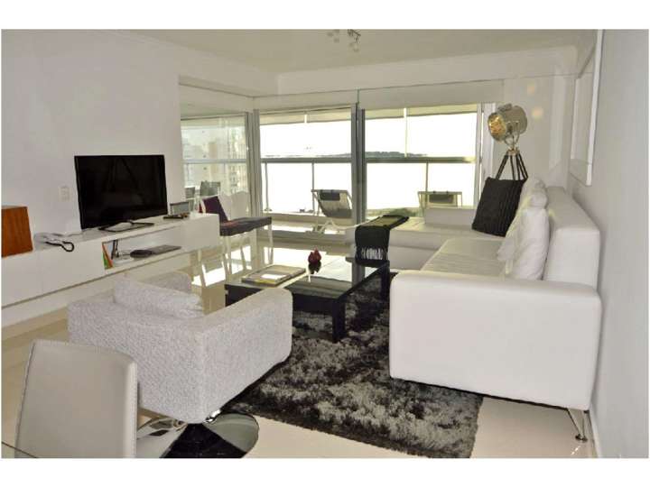 Apartamento en venta en Punta Del Este