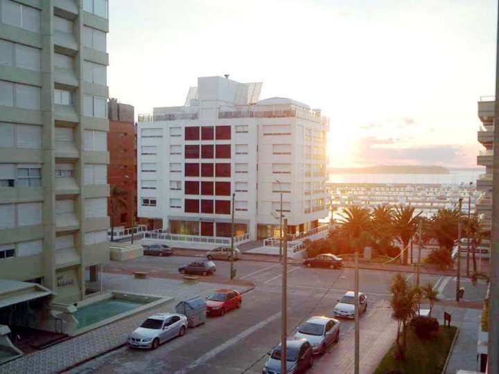 Apartamento en venta en Gorlero, Punta Del Este