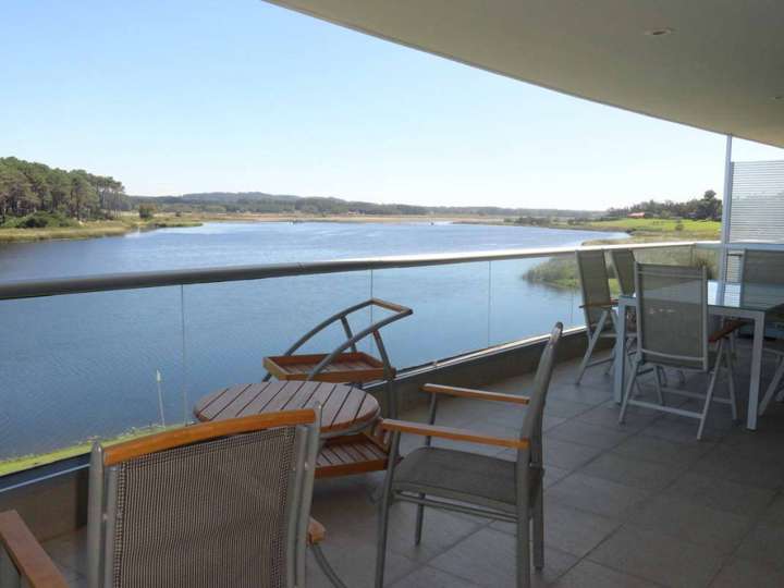 Apartamento en venta en Pinares, Maldonado