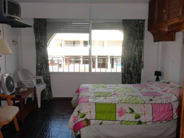 Apartamento en venta en Rambla General Artigas, Punta Del Este