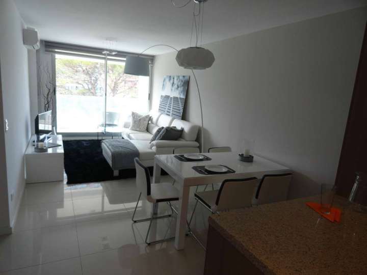 Apartamento en venta en Avenida Franklin Delano Roosevelt, Punta Del Este