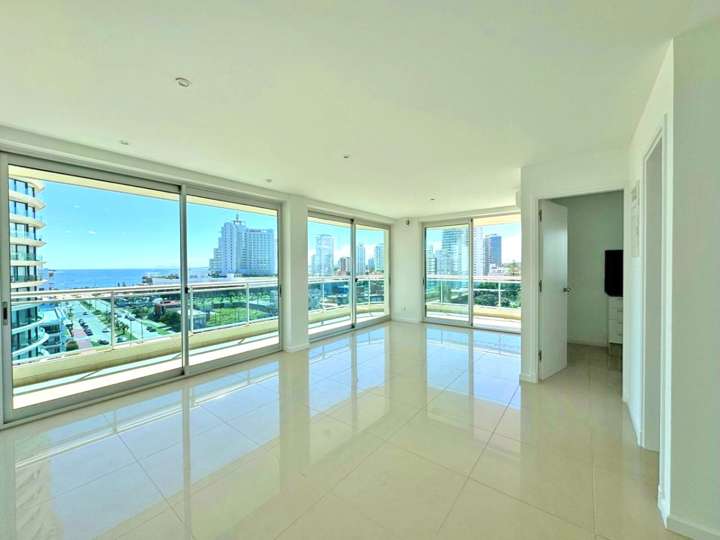 Apartamento en venta en Punta Del Este