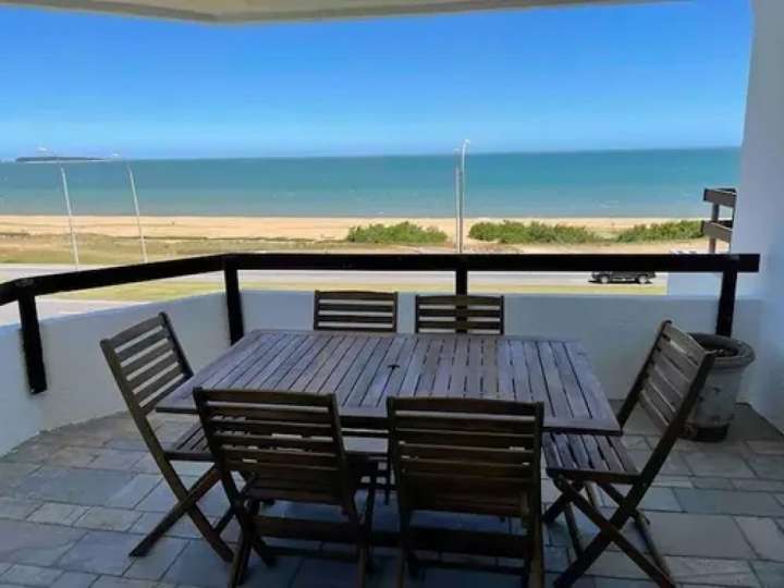 Apartamento en venta en Pinares, Maldonado