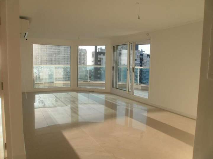 Apartamento en venta en Punta Del Este