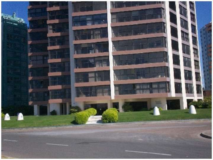 Apartamento en alquiler en Punta Del Este