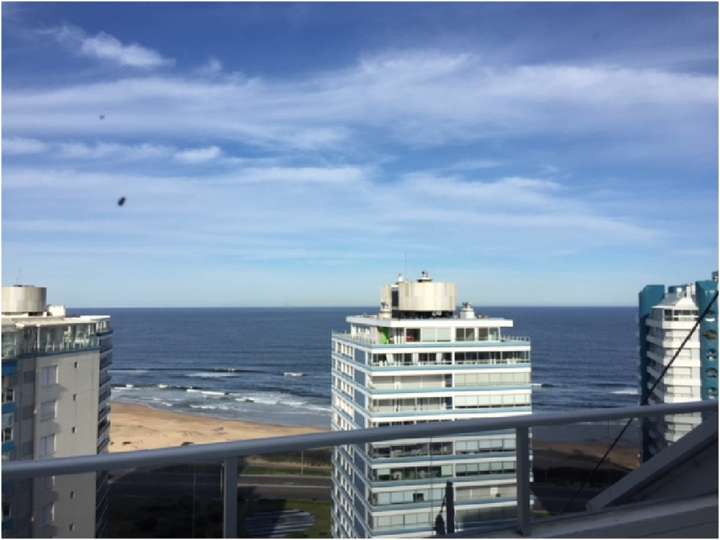 Apartamento en venta en Punta Del Este