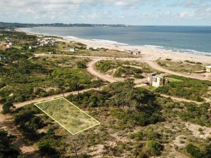 Terreno en venta en Avenida La Mayor, Maldonado