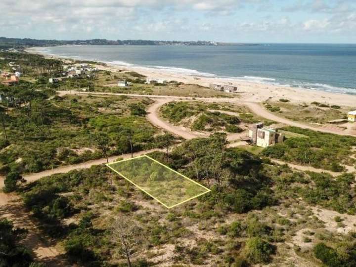 Terreno en venta en Avenida La Mayor, Maldonado