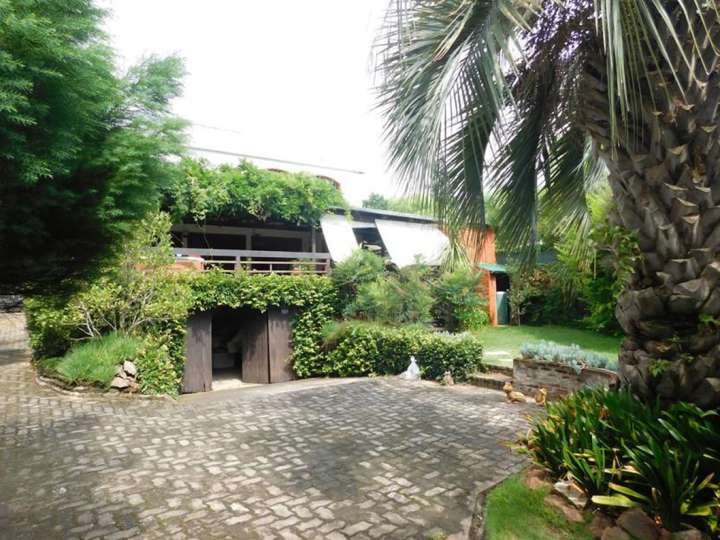 Casa en venta en Pinares, Maldonado