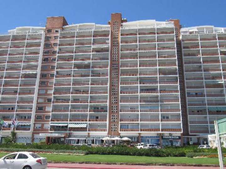 Apartamento en venta en Punta Del Este