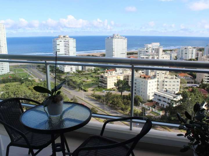 Apartamento en venta en Punta Del Este