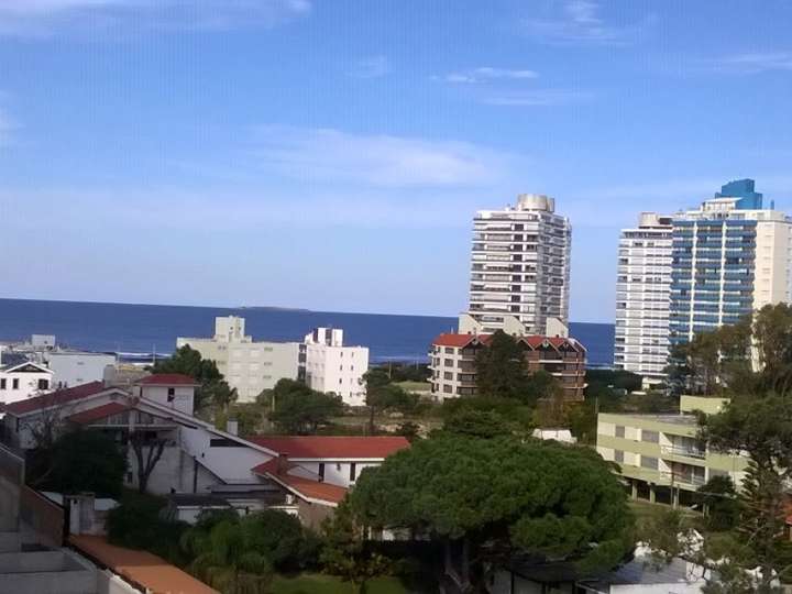 Apartamento en venta en Carlos Vaz Ferreira, Punta Del Este