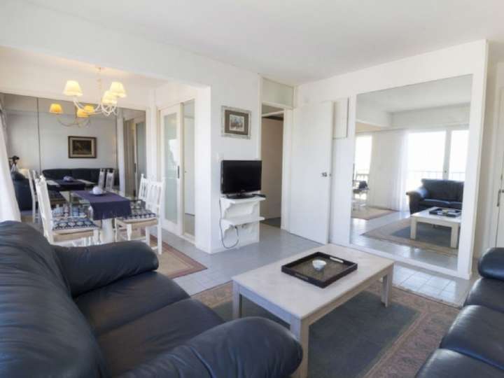 Apartamento en venta en Gorlero, Punta Del Este