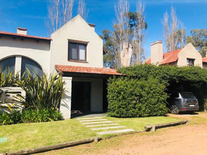 Casa en alquiler en Pinares, Maldonado
