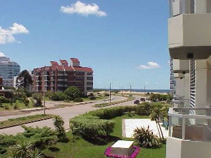 Apartamento en venta en Punta Del Este