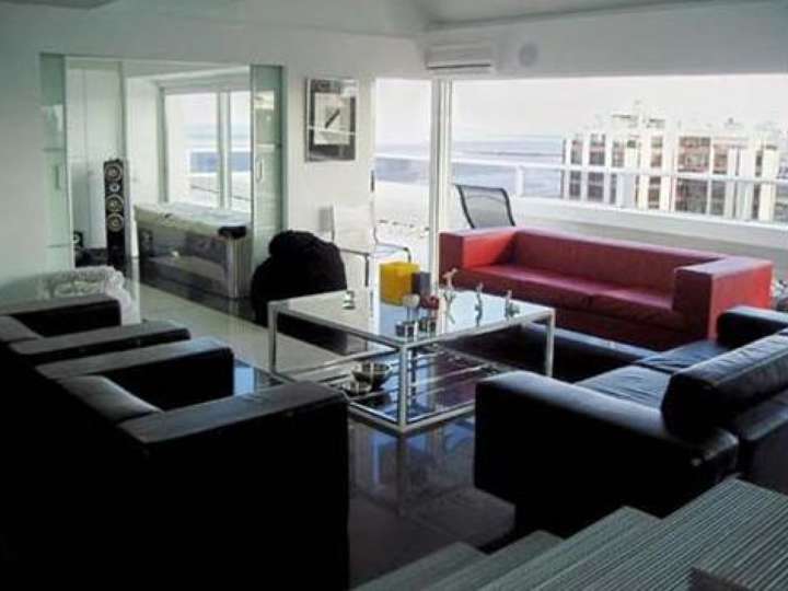 Apartamento en venta en Punta Del Este