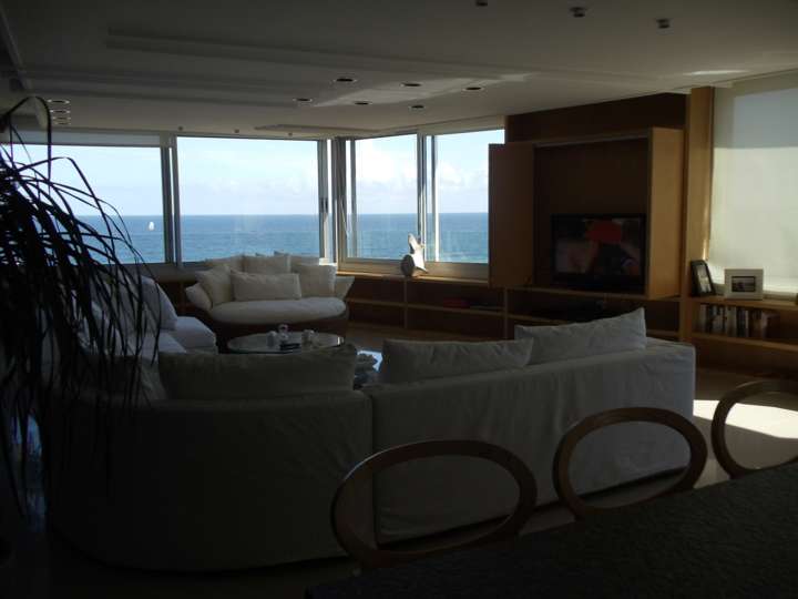 Apartamento en alquiler en Punta Del Este