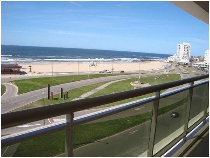 Apartamento en venta en Punta Del Este