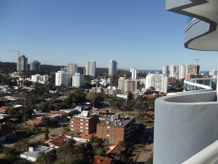 Apartamento en venta en Punta Del Este
