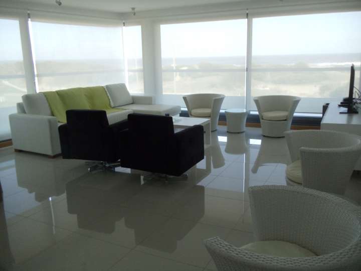 Apartamento en venta en Punta Del Este