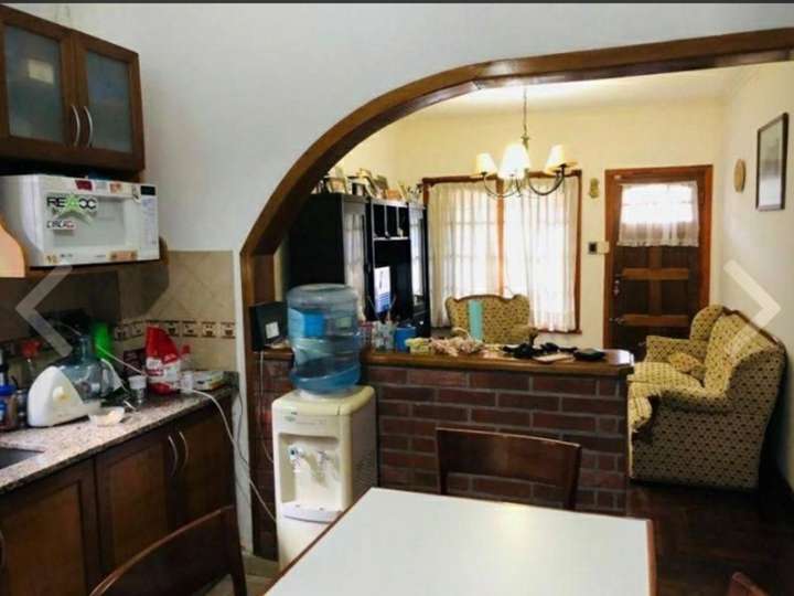 Casa en venta en Marcelo Torcuato de Alvear, 2602, Buenos Aires