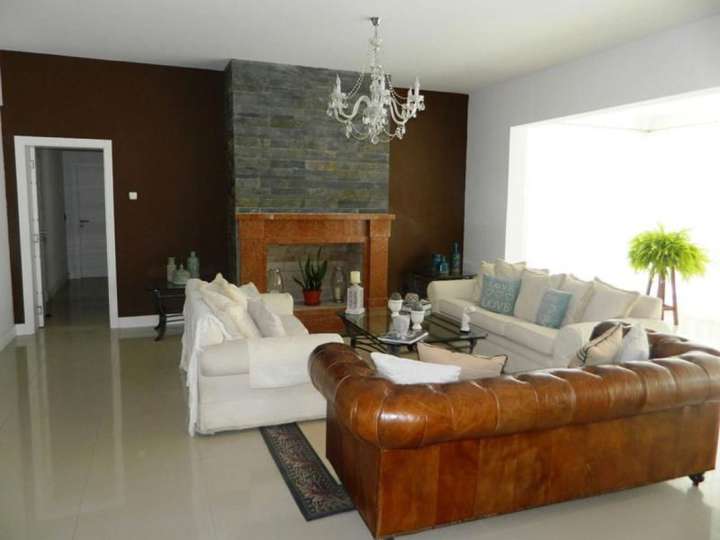 Casa en venta en El Chorro