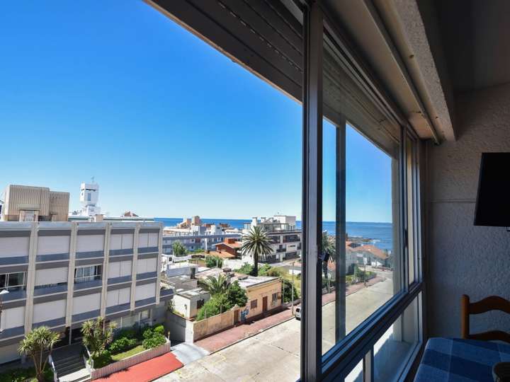 Apartamento en venta en El Coral (Calle 23), Punta Del Este