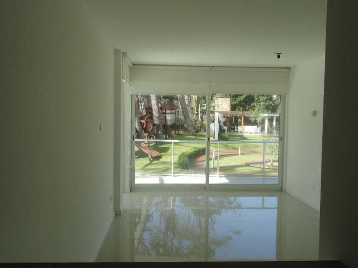 Apartamento en venta en Avenida José Terradel, Maldonado