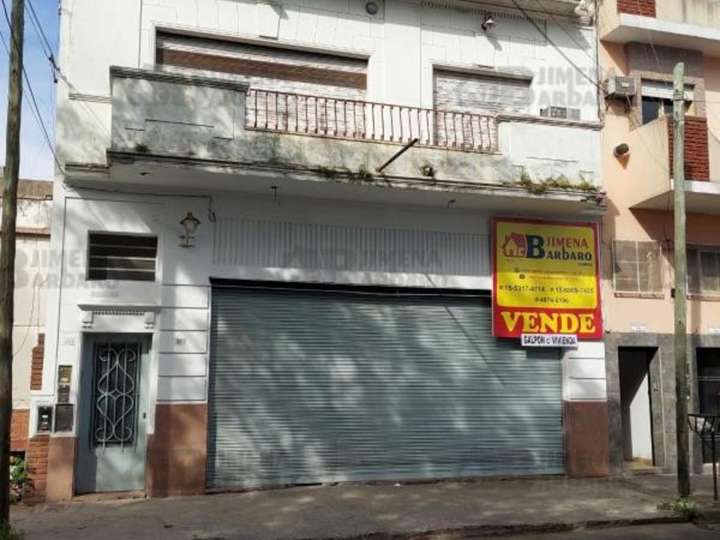 Comercial / Tienda en venta en 103 - Heredia, 1000, Buenos Aires